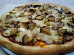 pizza bechamelsaus thb